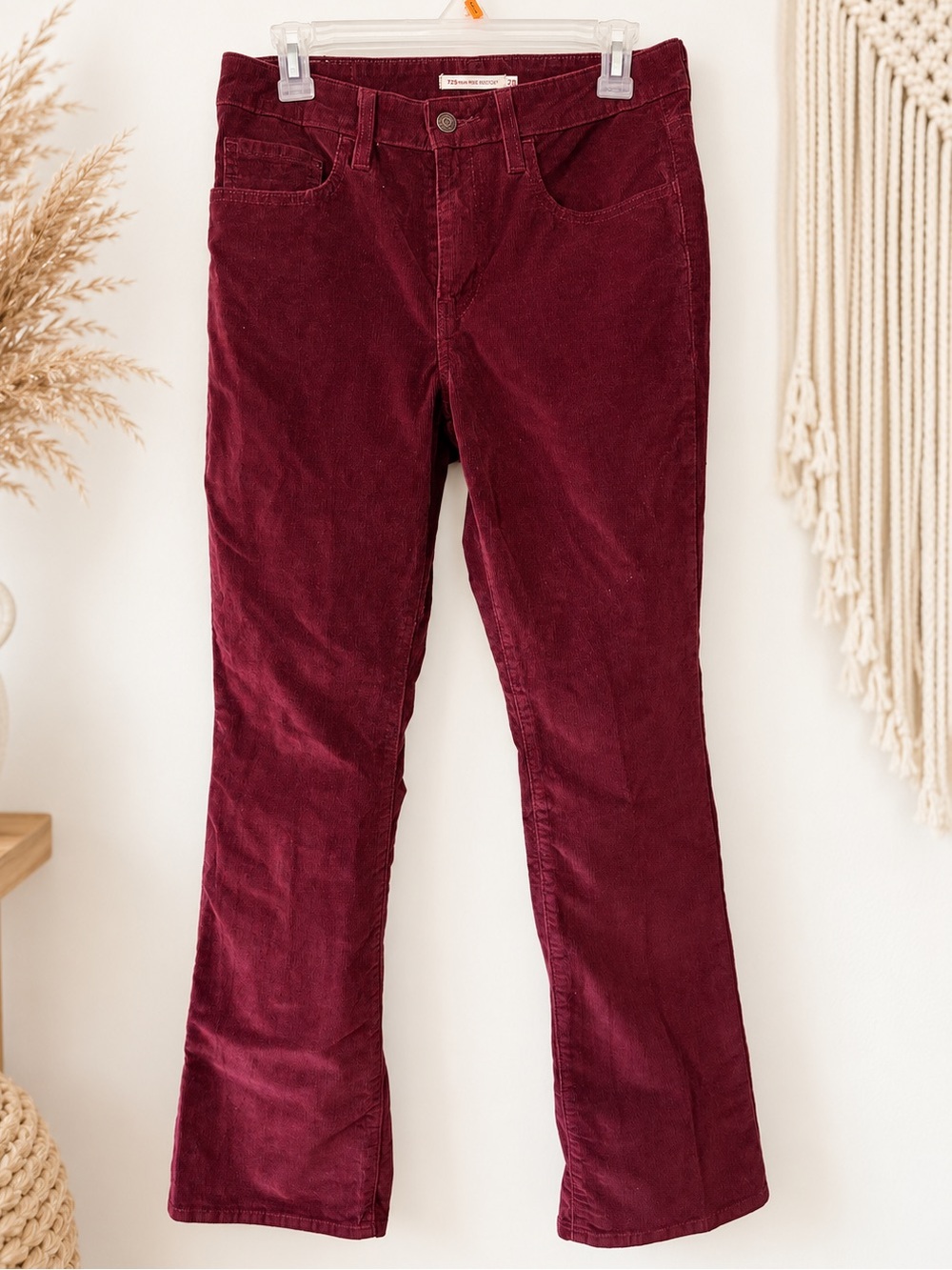 Levis 725 High Rise Bootcut Corduroy Pants Burgundy